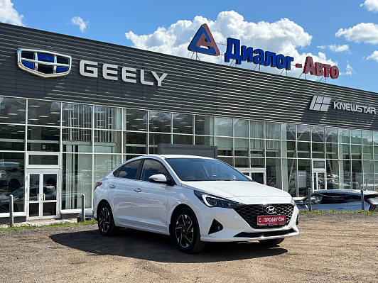 Solaris HS Elegance + Safety Light + Prestige, 2024 года, пробег 40848 км
