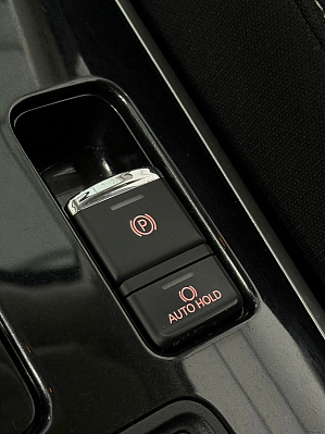 Mitsubishi Outlander Instyle, 2018 года, пробег 102000 км