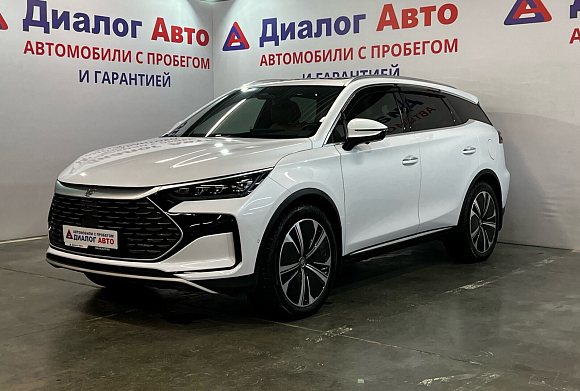 BYD Tang, 2023 года, пробег 26900 км