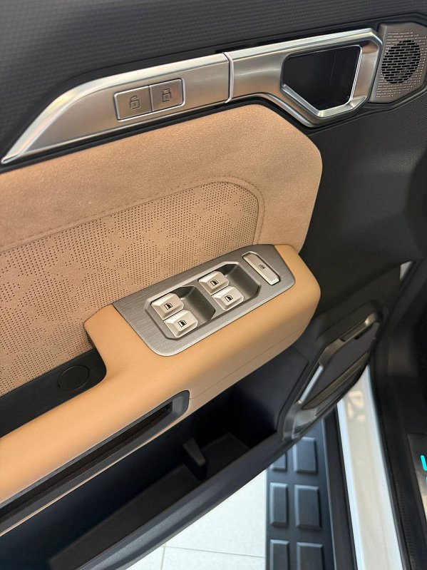 Jetour T2 Премиум, белый