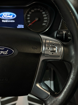 Ford Mondeo Ghia, 2012 года, пробег 166000 км