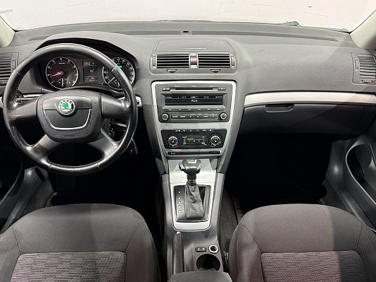 Skoda Octavia Elegance, 2012 года, пробег 280000 км