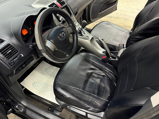 Toyota Auris, 2008 года, пробег 188629 км