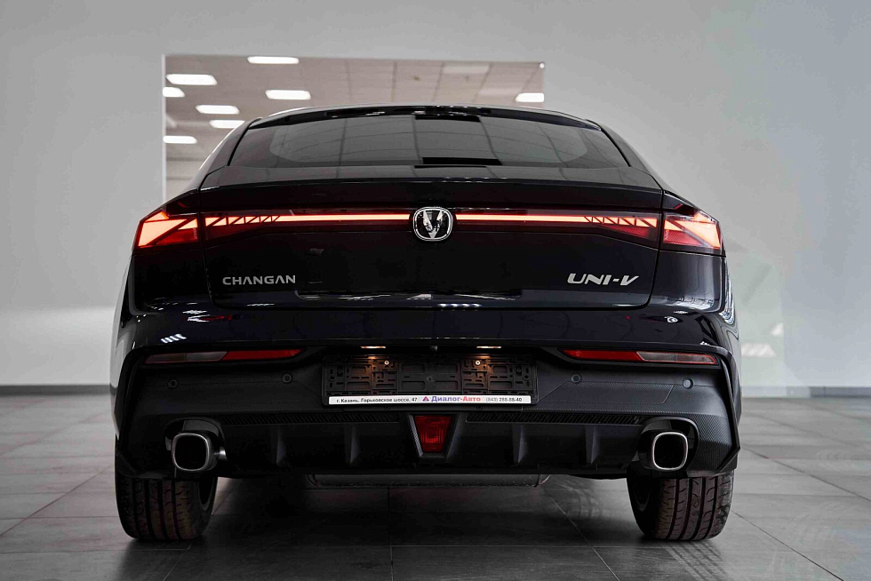 Changan UNI-V Tech, черный