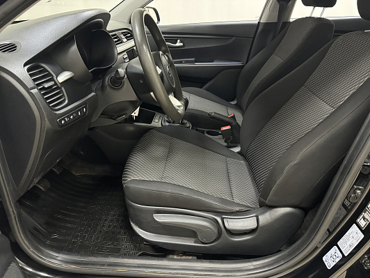 Kia Rio Comfort, 2018 года, пробег 102000 км