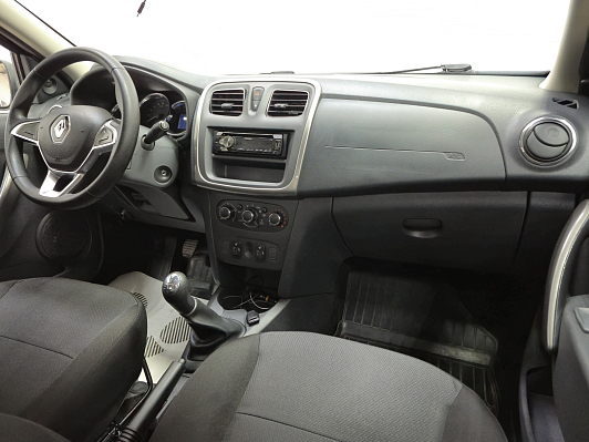 Renault Logan Life, 2019 года, пробег 106424 км