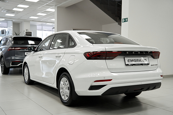 Geely Emgrand Comfort, белый