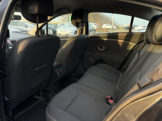 Renault Fluence, 2011 года, пробег 238823 км