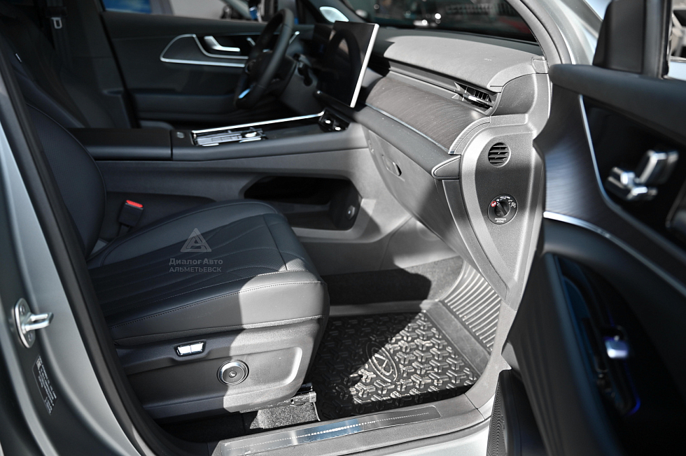 Chery Tiggo 9 Ultra, серый