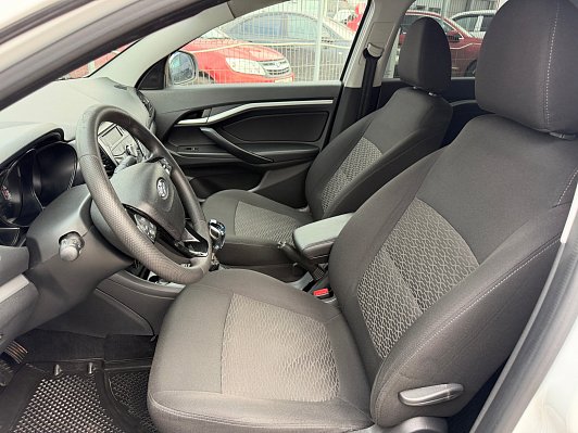 Lada (ВАЗ) Vesta Comfort, 2017 года, пробег 119000 км