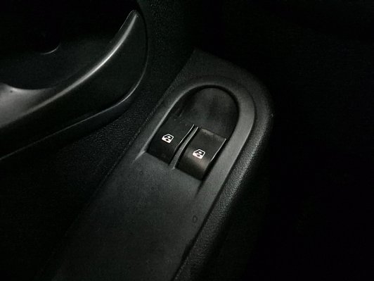 Renault Duster Expression, 2013 года, пробег 226926 км