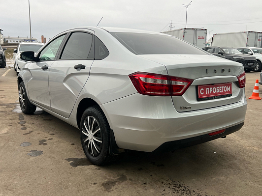 Lada (ВАЗ) Vesta Classic Start (2016-2018), 2018 года, пробег 110000 км