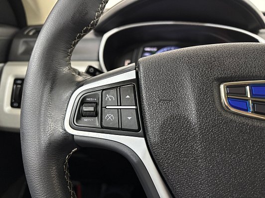 Geely Atlas Люкс + Yandex Auto, 2020 года, пробег 104001 км