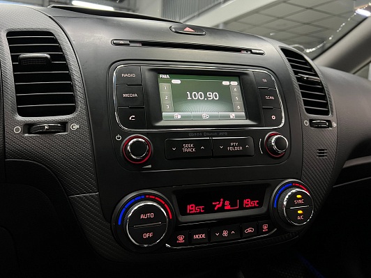 Kia Cerato Prestige, 2019 года, пробег 136600 км