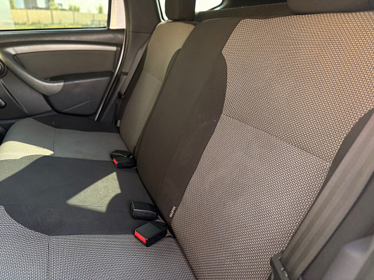Renault Duster Expression, 2015 года, пробег 123837 км