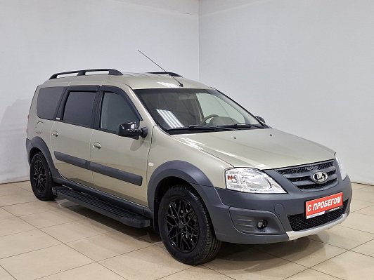 Lada (ВАЗ) Largus Quest (7 мест), 2020 года, пробег 118250 км