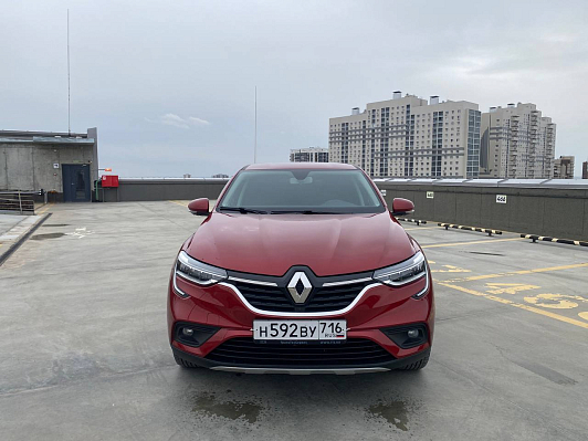 Renault Arkana Style TCe 150, 2019 года, пробег 42200 км