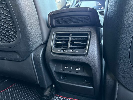 Geely Tugella, 2023 года, пробег 30100 км