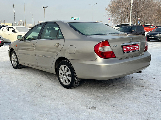 Toyota Camry, 2002 года, пробег 276754 км