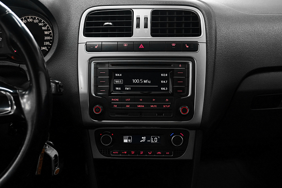 Volkswagen Polo Highline, 2016 года, пробег 172000 км