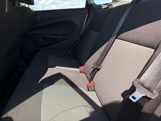 Ford Fiesta Ambiente, 2016 года, пробег 65761 км