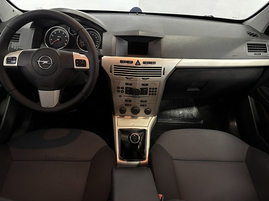 Opel Astra, 2008 года, пробег 205000 км