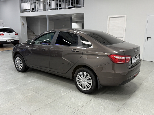 Lada (ВАЗ) Vesta Luxe, 2019 года, пробег 92500 км