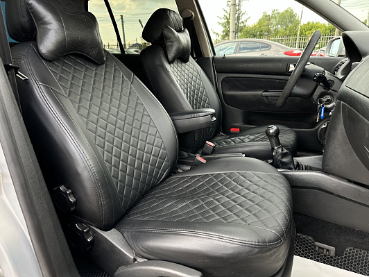 Volkswagen Golf, 2000 года, пробег 236000 км