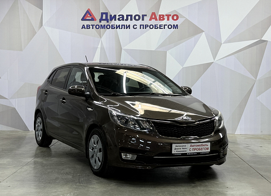 Kia Rio Luxe, 2015 года, пробег 84931 км