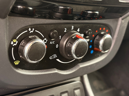 Renault Duster Drive, 2017 года, пробег 139357 км