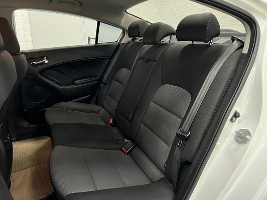 Kia Cerato Comfort, 2015 года, пробег 226662 км