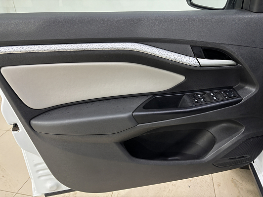 Lada (ВАЗ) Vesta Luxe, 2020 года, пробег 137600 км