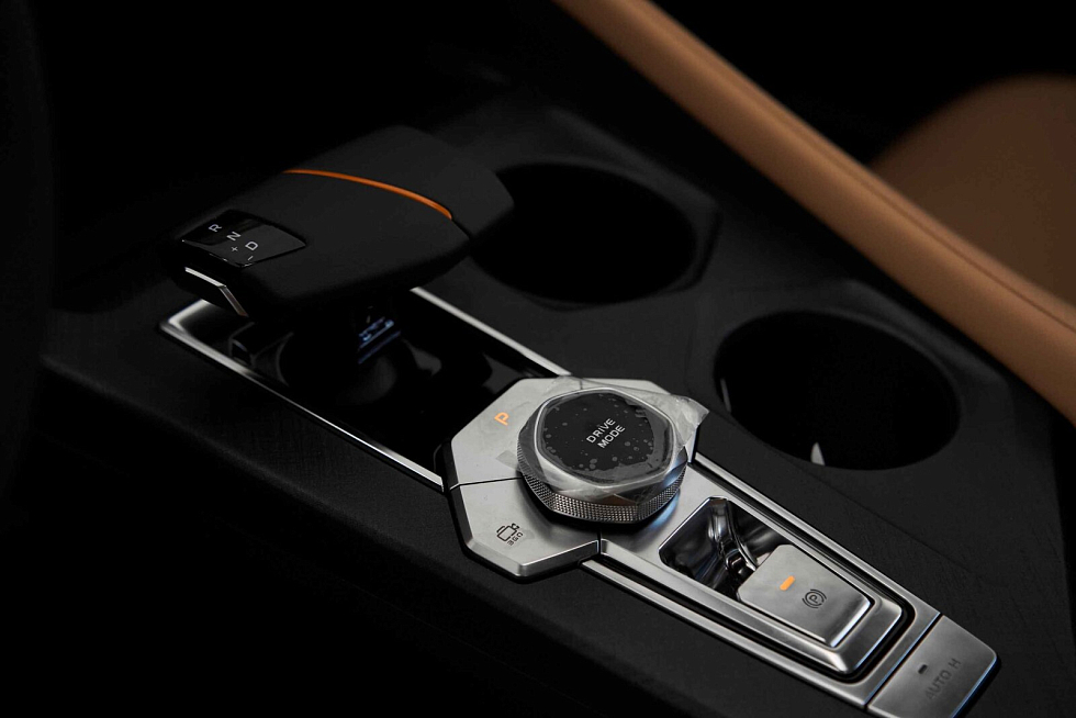 Changan UNI-V Tech, серый