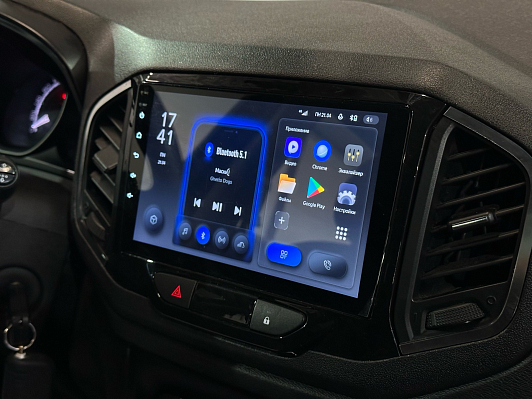 Lada (ВАЗ) XRAY Comfort, 2017 года, пробег 124000 км