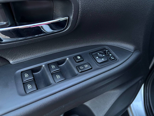 Mitsubishi Outlander Intense+, 2019 года, пробег 103700 км