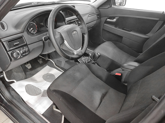 Lada (ВАЗ) Priora Norma White Edition 21705-45-057, 2016 года, пробег 122438 км