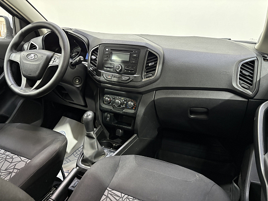 Lada (ВАЗ) XRAY Comfort, 2017 года, пробег 62907 км