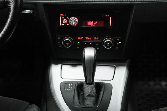 BMW 3 серии, 2011 года, пробег 213111 км