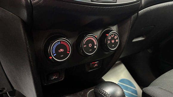 Mitsubishi ASX Intense, 2014 года, пробег 167827 км