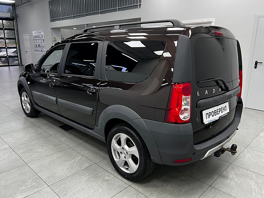 Lada (ВАЗ) Largus Luxe (5 мест), 2020 года, пробег 36000 км