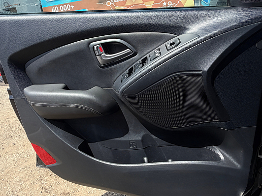Hyundai ix35 Classic, 2011 года, пробег 208389 км