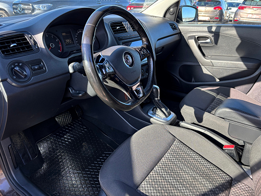 Volkswagen Polo Trendline, 2017 года, пробег 135021 км