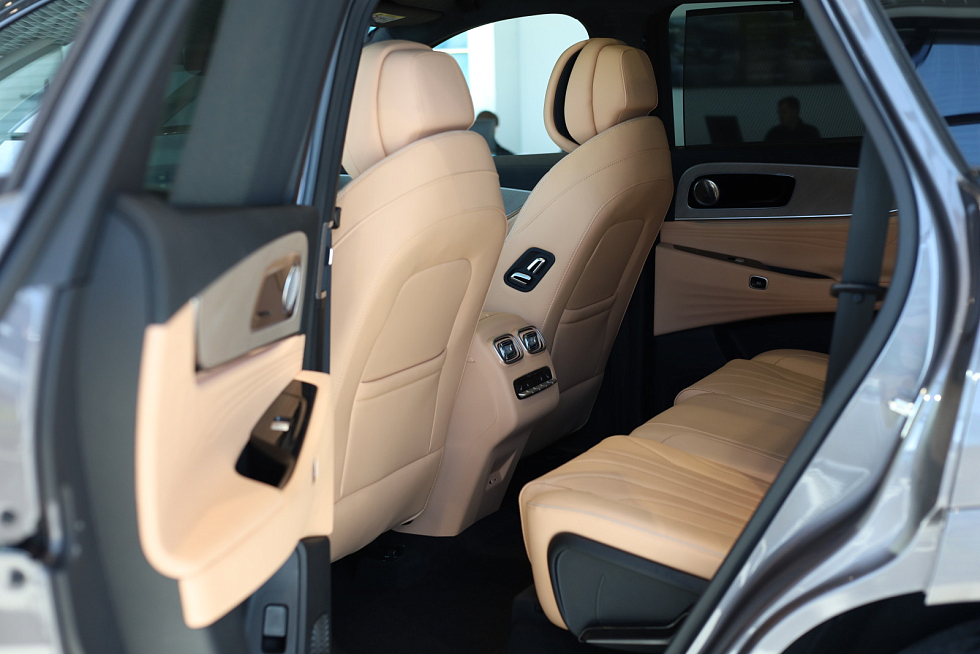 Jaecoo J8 Престиж +, серый