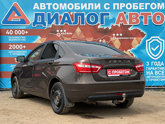 Lada (ВАЗ) Vesta Luxe, 2017 года, пробег 133000 км