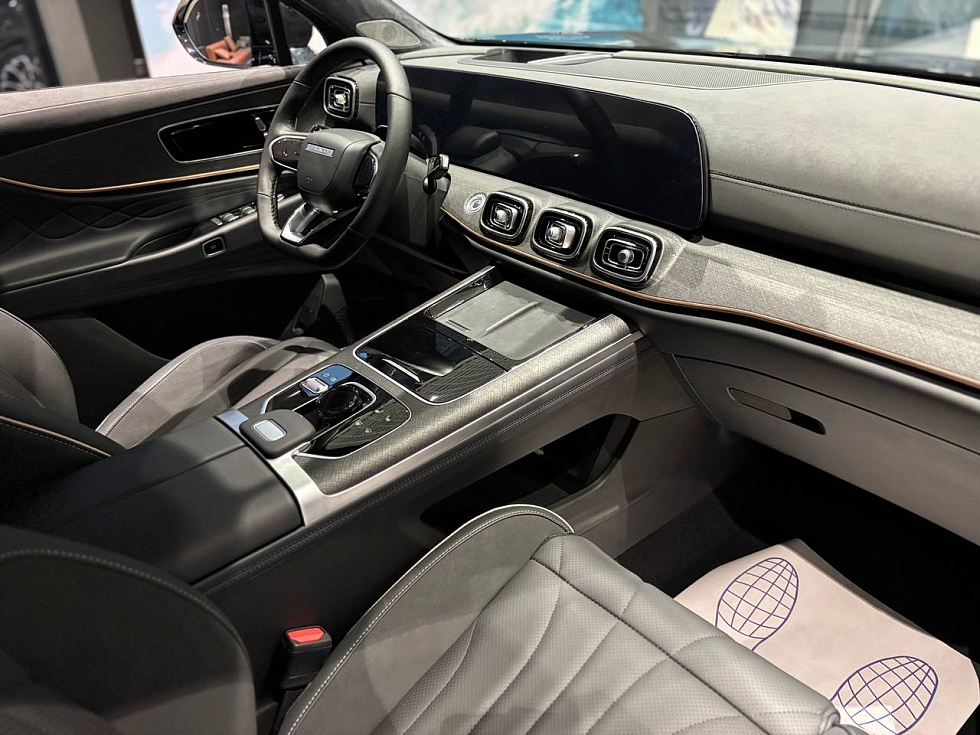 Jaecoo J8 Active, черный