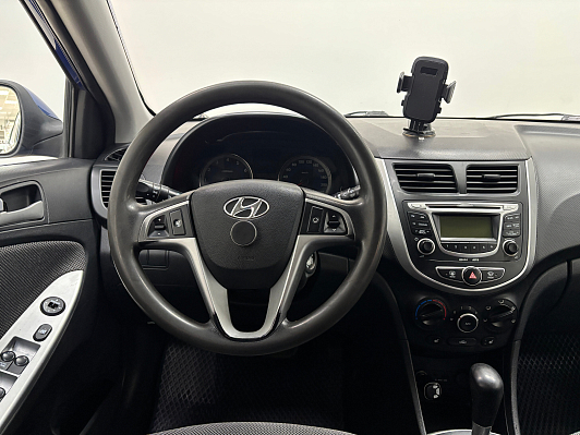 Hyundai Solaris Style, 2013 года, пробег 176745 км