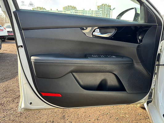 Kia Cerato Luxe, 2021 года, пробег 77500 км