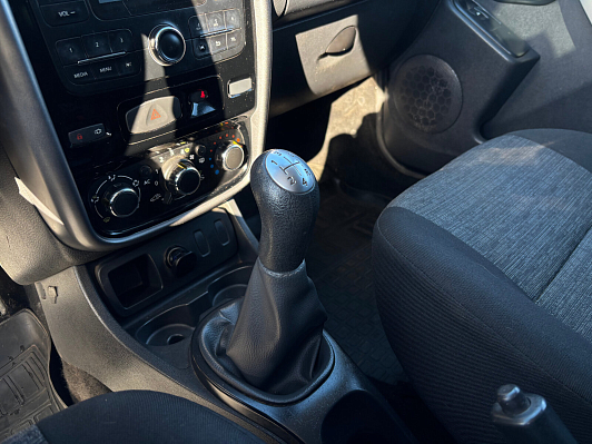 Renault Duster Expression, 2013 года, пробег 153500 км