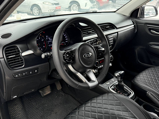 Kia Rio Luxe, 2018 года, пробег 330000 км