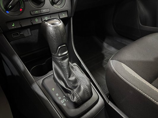 Skoda Rapid Ambition, 2019 года, пробег 56921 км